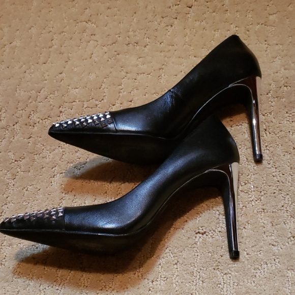 Michael Kors Studded Black Pump - Picture 2 of 3